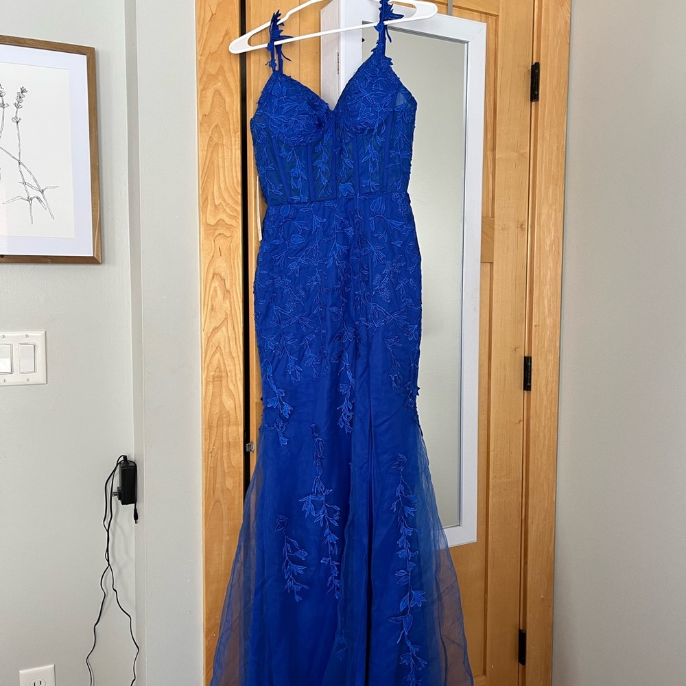 Stunning Royal Blue Lace Prom Dress - Picture 2 of 2